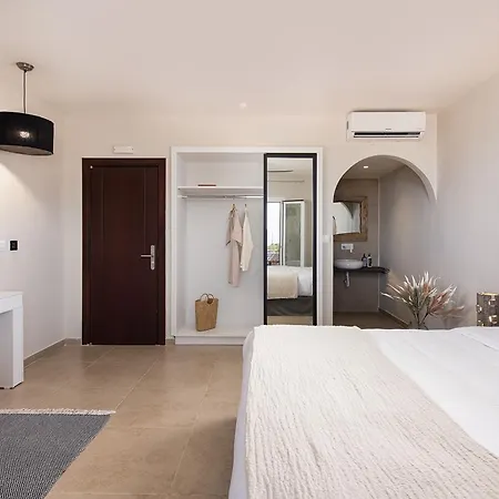 Solaris (adults Only) 3* Fira (Santorini)
