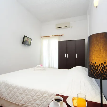 Solaris (adults Only) 4*