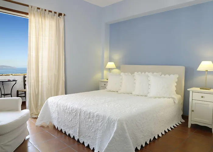 Solaris (adults Only) Тира