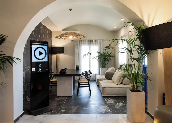 Solaris (adults Only) 4* Тира